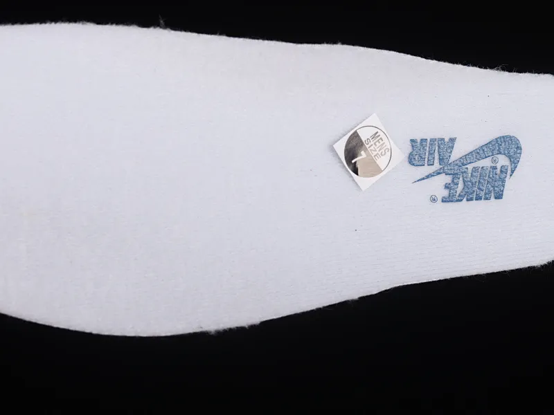 All categories Air Jordan Jordan series basketball shoes Air Jordan 1 High Pure original Air Jordan 1 High OG "True Blue" AJ1 Joe 1 white and blue color high-top basketball shoes DZ5485-410